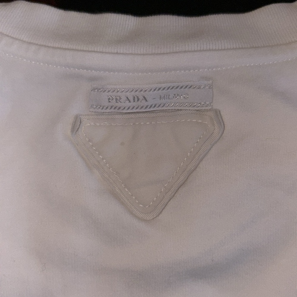PRADA WHITE ELEVATED POCKET TEE - Picture 2 of 11